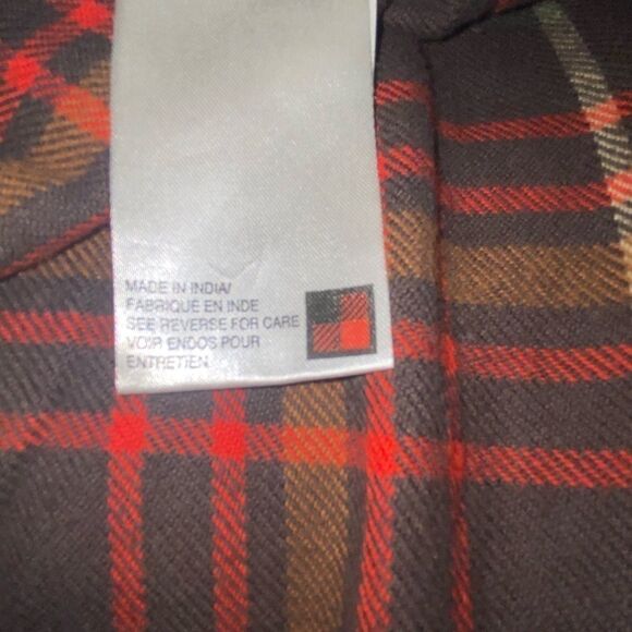 Woolrich Plaid Button Up LongSleeve Shirt Sz MED - Picture 6 of 14